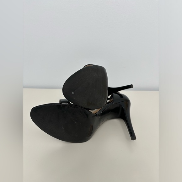 Guess Patent Leather Open-toe Stiletto
Heels - Sandals Size 8 - Picture 8 of 9